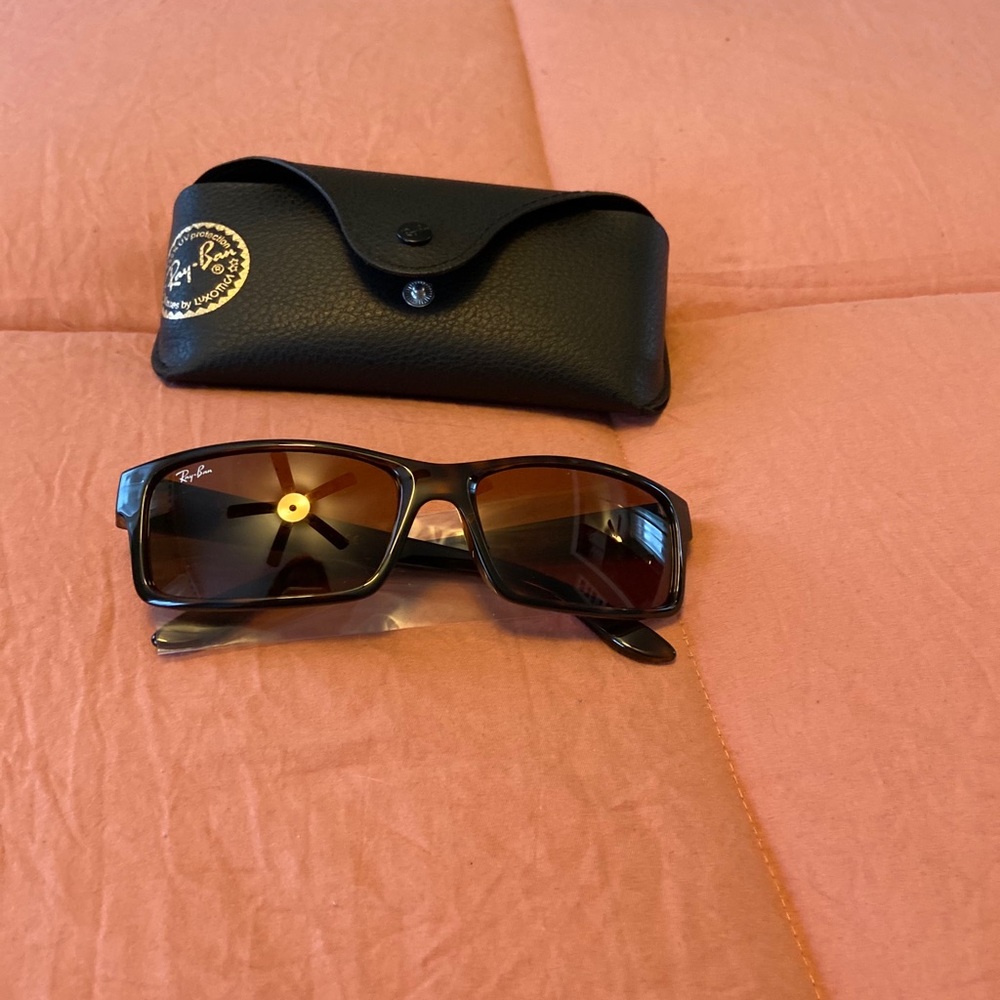 Ray Ban Sunglasses (tortoise shell)